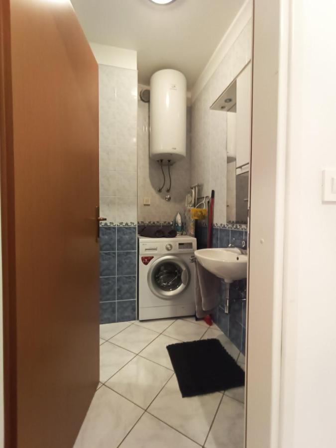 Apartments Jelovac โปเรช ภายนอก รูปภาพ
