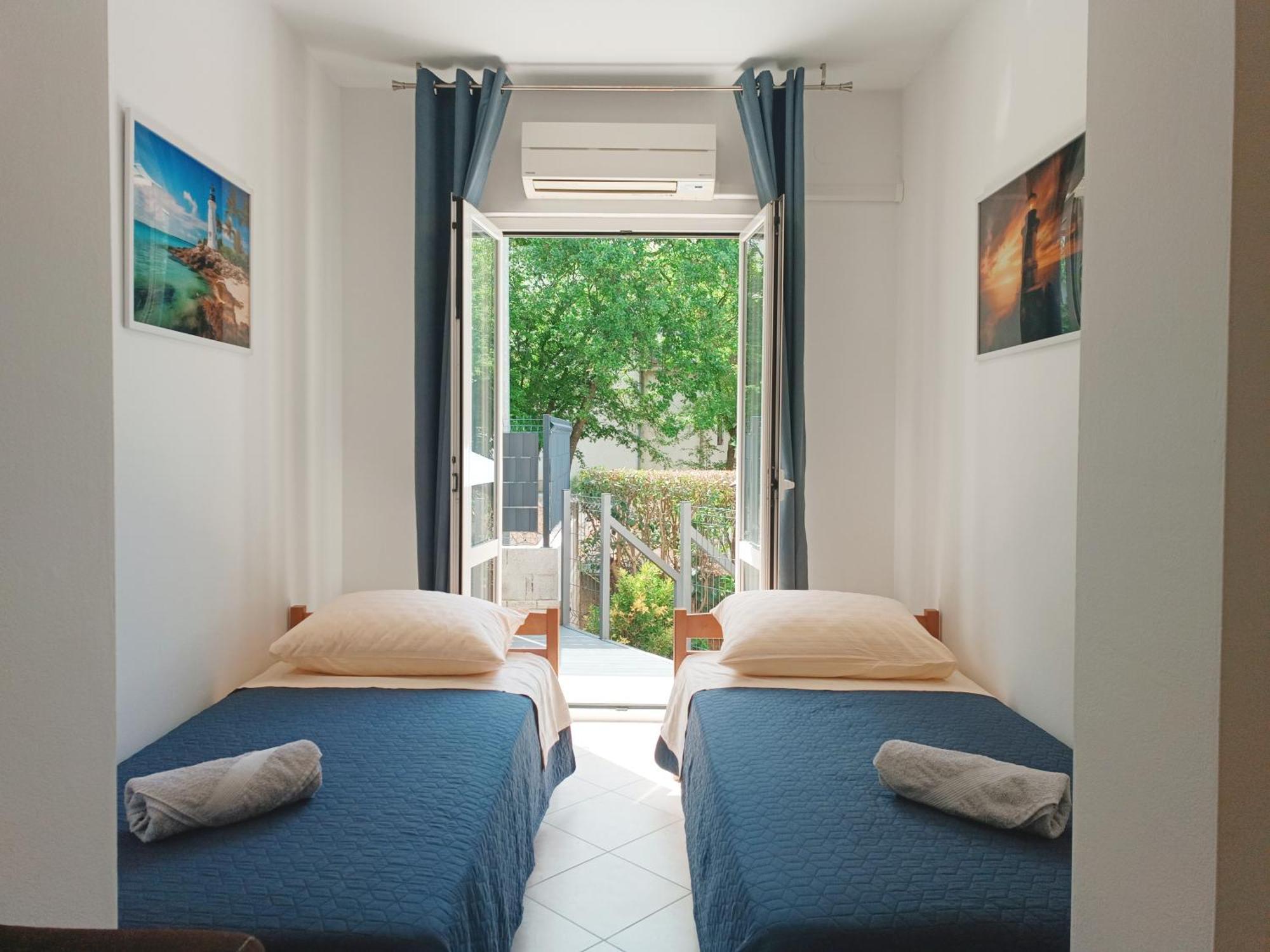 Apartments Jelovac โปเรช ภายนอก รูปภาพ